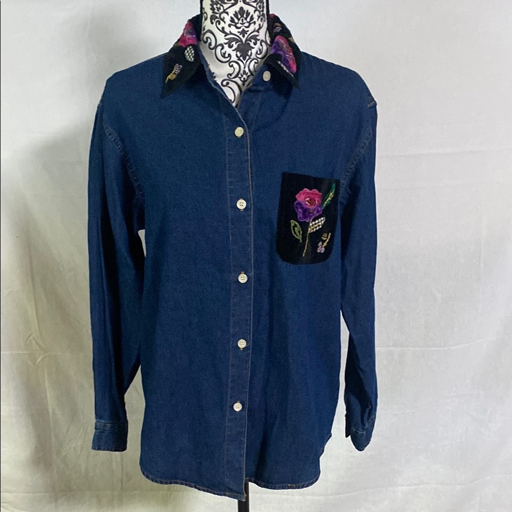 Vintage Susan Bristol Cotton Denim Button Down Shirt with Floral Accents Small
